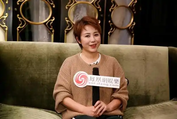 回顾马丽嫁比自己小11岁男友38岁高龄为其产子终成人生赢家