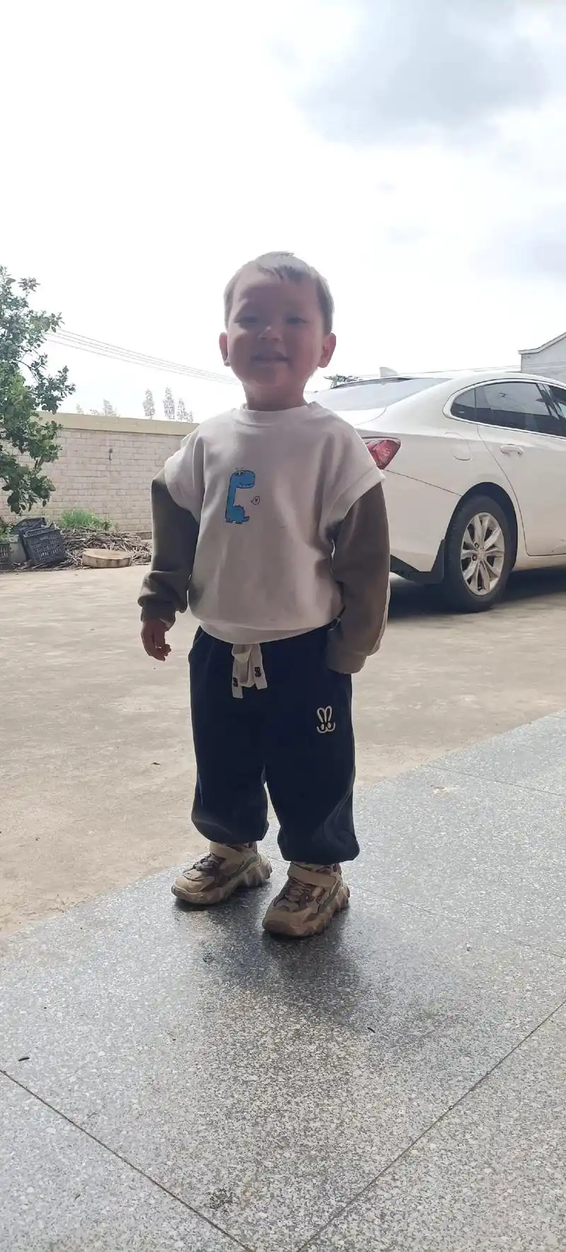 #阳光小男孩 #童真笑容 #当妈的都懂 当你控制不住对