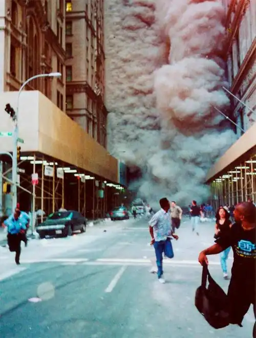 911事件16年纪念:照片记录美国民众的绝望与无奈