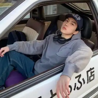 抖音潮酷男生头像高清好看的个性潮酷男生头像图片