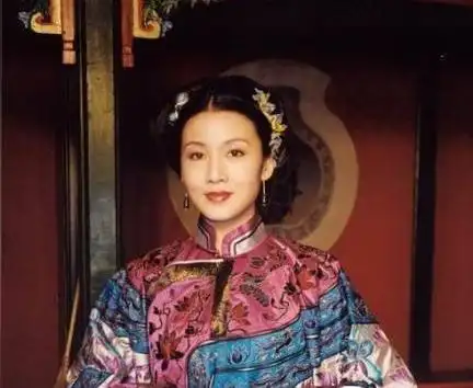 尽管金氏没有在袁家收到该有的待遇,但是袁世凯死,金氏是唯一一个自尽