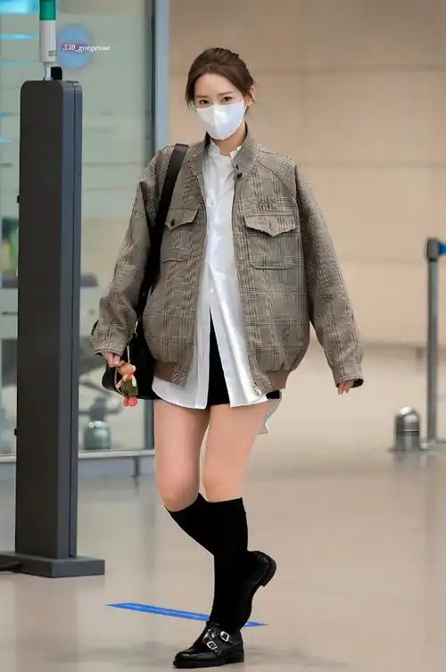 林允儿仁川机场入境相关一则3230343730:@limyoona9038