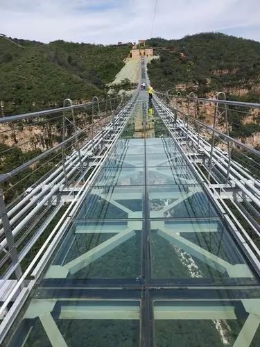 石家庄红崖谷亚洲第一玻璃吊桥