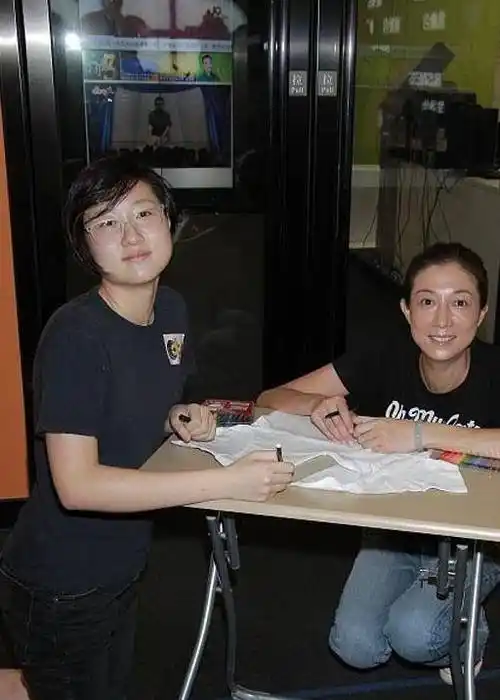 成龙女儿吴卓林被报失踪:是什么造就了叛逆女孩?