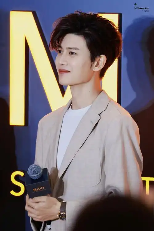 任嘉伦##美度品牌代言人任嘉伦