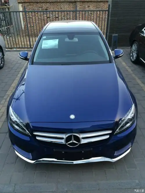 宝石蓝越看越耐看下午还遇见其它神车