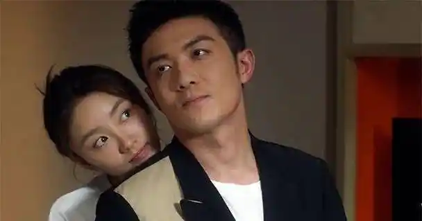 原创38节我舍不得买199元的连衣裙出轨丈夫给小三花12999元买钻戒