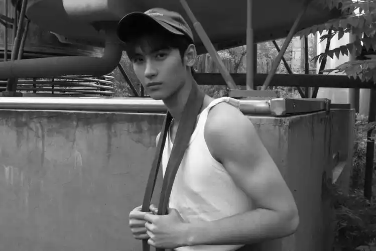 黄俊捷回归 盗墓笔记《重启·极海听雷》杀青