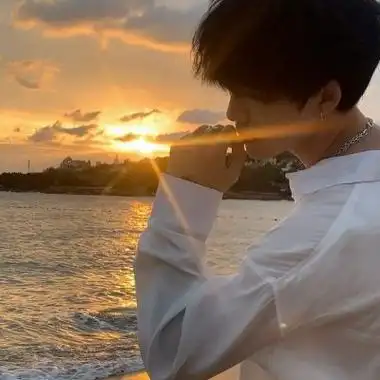 男生头像超高清图片 唯美禁欲系帅气男生个性图片_男生头像_美头网