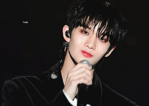 今天裴珍映的钢琴和脸不值得拥有姓名吗?