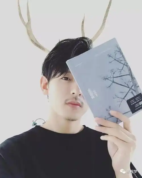 第一首情歌汪苏泷微电影_无声情歌微电影_电脑开机无滴声无信号高考前