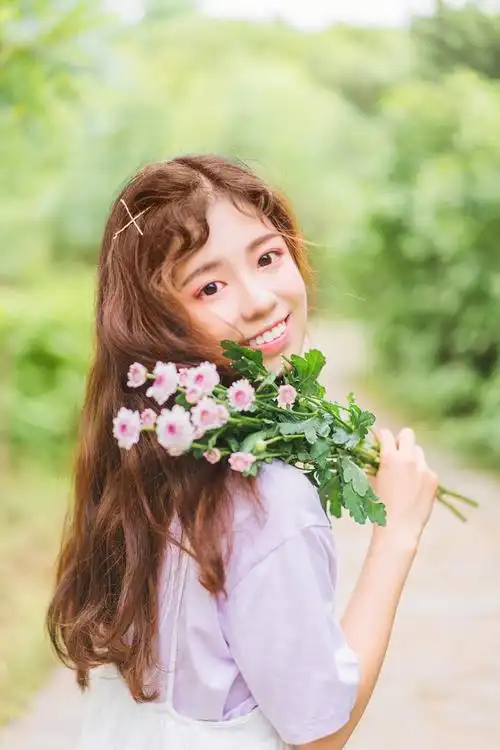 日系小清新的清纯女生