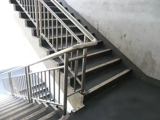不锈钢楼梯扶手安装服务至上多图