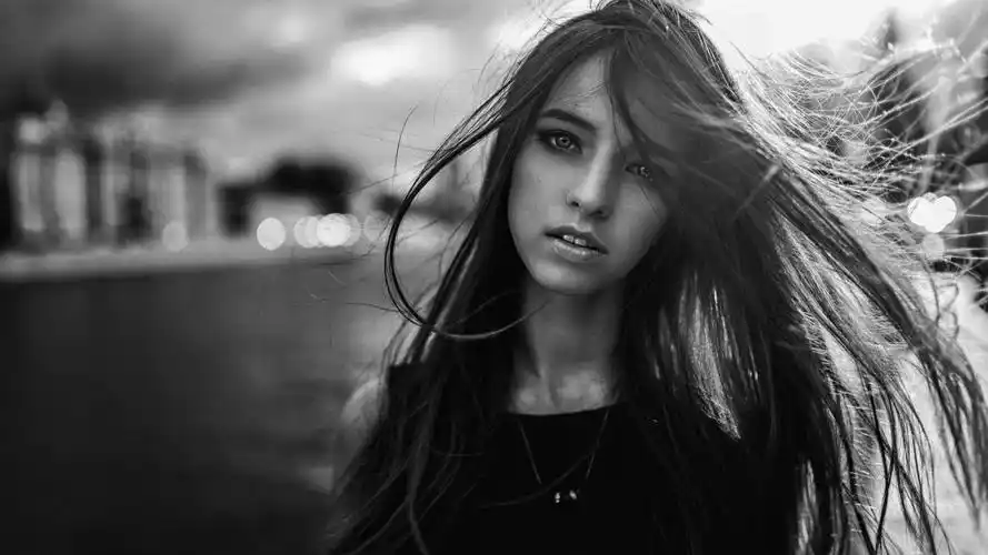 美女黑白照图片-人物壁纸-高清人物图片-第5图-娟娟壁纸