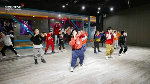 齐舞空间艺能教育ceo陈焯:湖南卫视22年御用品牌,不靠运气靠实力