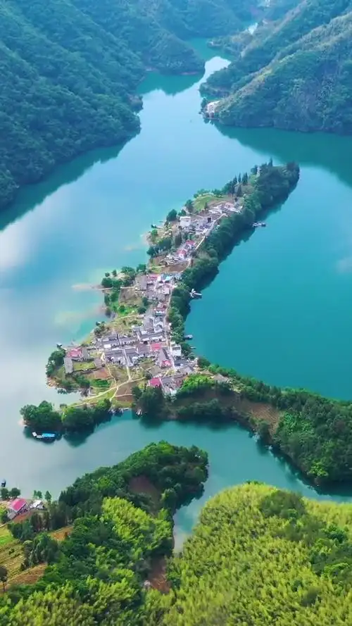 安徽一湖中小岛,至今不通公路,坐在厨房就可以钓鱼,过着与世无争的