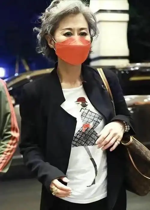 62岁叶倩文惊艳到我!