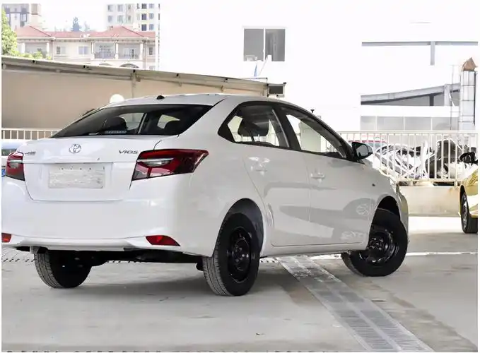 孙女士买丰田威驰送孩子上学体验如何我们采访了车主