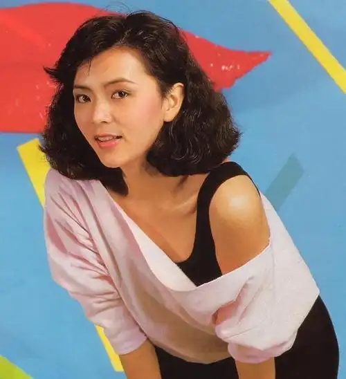 周润发:为陈玉莲自杀,与陈荟莲厮守37年,前妻与孩子成终身遗憾