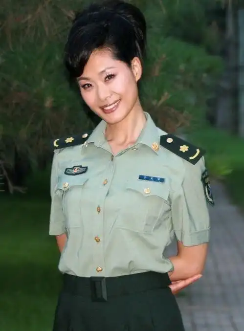 于文华个人资料简介(于文华生命中的4个男人,个个才华横溢,有的身价