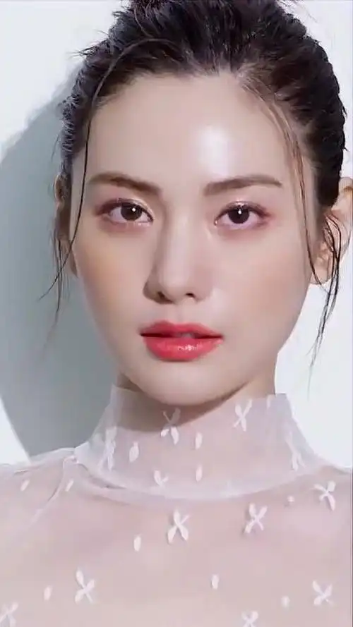 全球百大最美面孔林珍娜颜值绝了不愧是亚洲最美女神