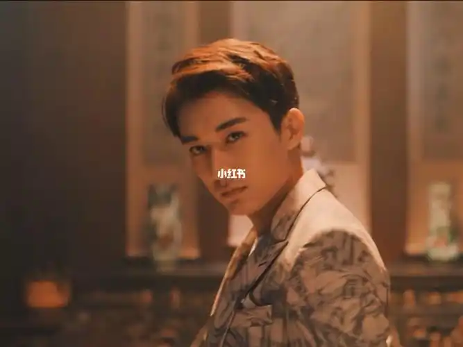 刘学义你帅到我眼睛了啊喂最帅解雨臣