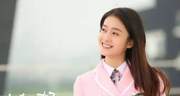 原创戳进来请问爱笑少女张雪迎怎么能守住微笑线拒接法令纹