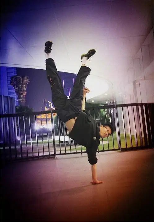 6. 第一个单手freeze