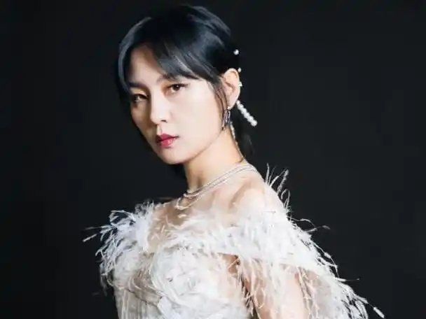 周笔畅38岁独住16年,不谈情不说婚,只想活出自己的日子