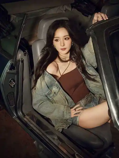 「miss sixty」携手全球品牌代言人杨幂 掀起机能风潮