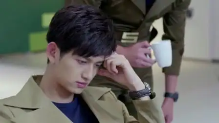 麻辣变形计:马可一脸落寞,方舒安猜出,是粉红豹的问题