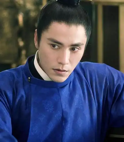 官宣曝出海报和片花,由倪妮饰演少女灵汐,张震饰演战神九宸,讲述一诺