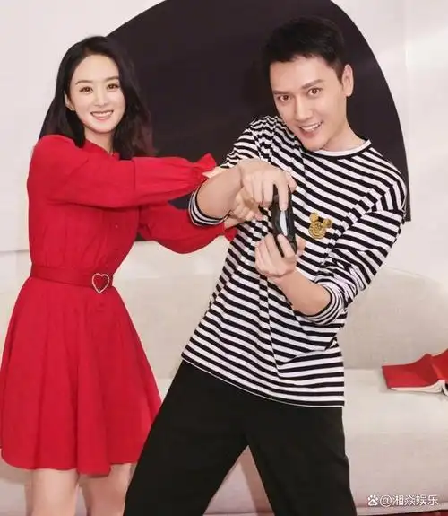 在6月13日,冯绍峰和赵丽颖的合体亮相引起了广泛关注,迅速登上了各大