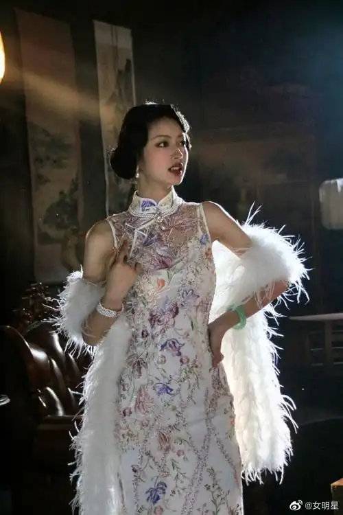 徐若晗刘些宁民国旗袍造型鲨疯了##徐若晗民国旗袍造型鲨疯了