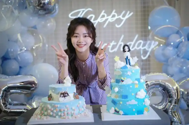 谭松韵我的女孩生日快乐不止今天