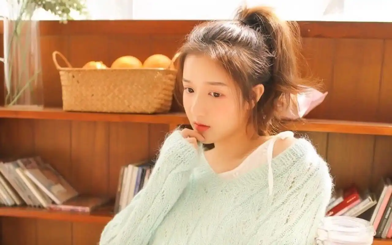 清纯单马尾少女唯美高清桌面壁纸高清大图预览1920x1200_美女壁纸下载