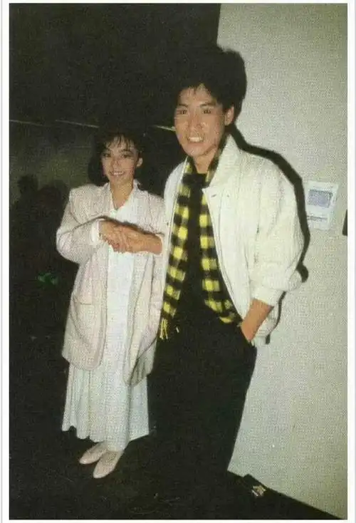 【来自投稿】张学友和陈慧娴是几十年的挚友,陈慧娴比他早一年出道,张