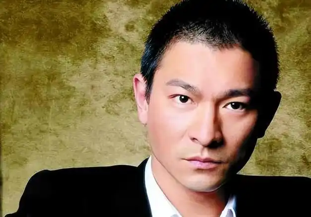 遮羞布彻底盖不住了!刘德华赖文慧关系曝光,除了结婚证啥都给了|朱丽