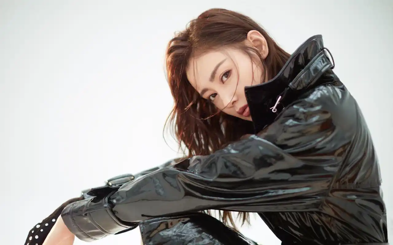 张天爱妩媚写真图片桌面壁纸