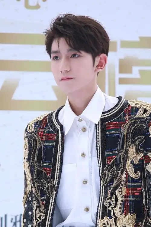 源王子红毯图,我可以!❤️