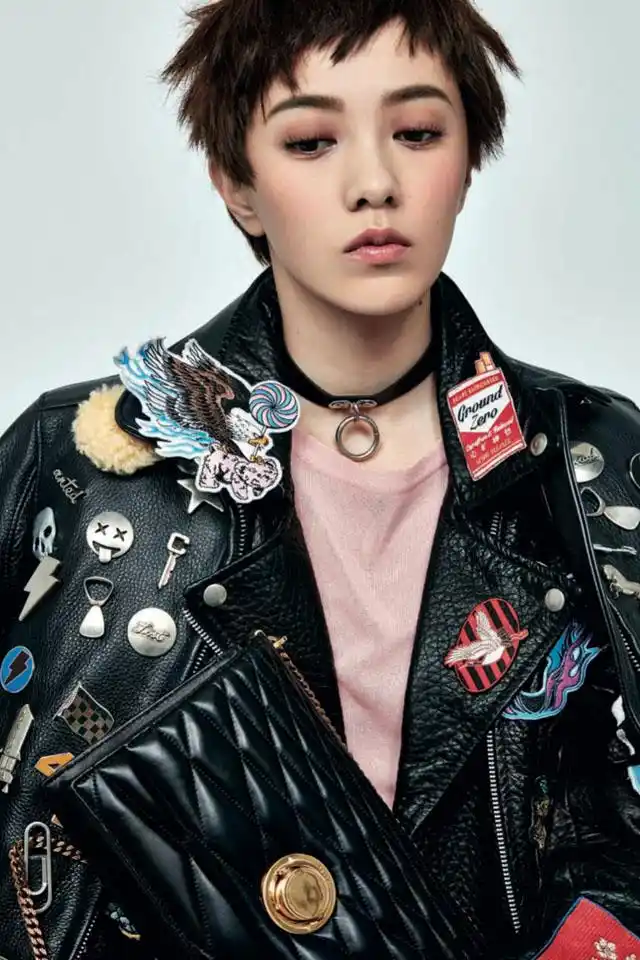 美女明星手机背景图片,以及各种美女明星手机图片大全