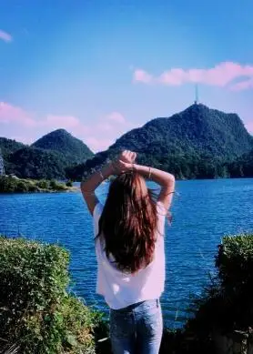 这才是旅行途中最好看的山水照片!|山水|背影|神秘感_新浪新闻