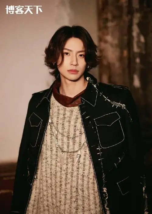 小鬼王琳凯博客天下封面##小鬼美拉德酷盖封面