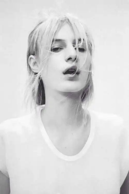 欧美黑白女生图片_欧美图片_我要个性网