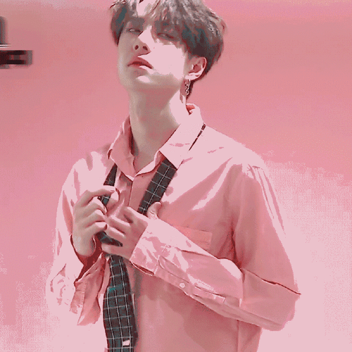 王一博天天向上##王一博酷盖##王一博##王一博警服路透