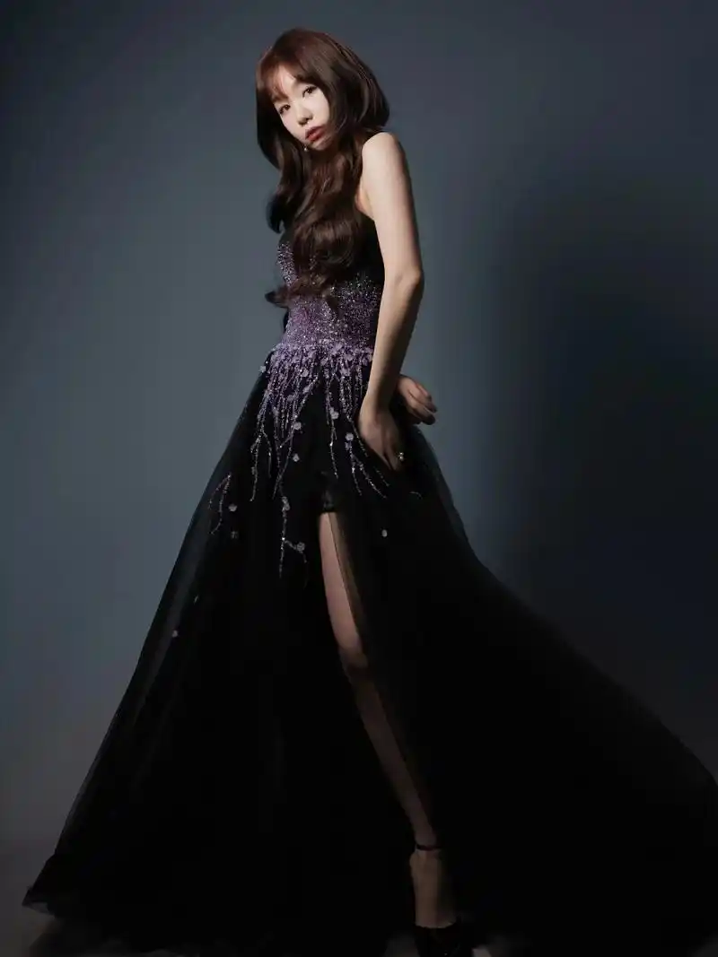 徐梦洁 星空礼服浪漫又高级 布灵布灵的礼服,像一个公主一样高贵优雅