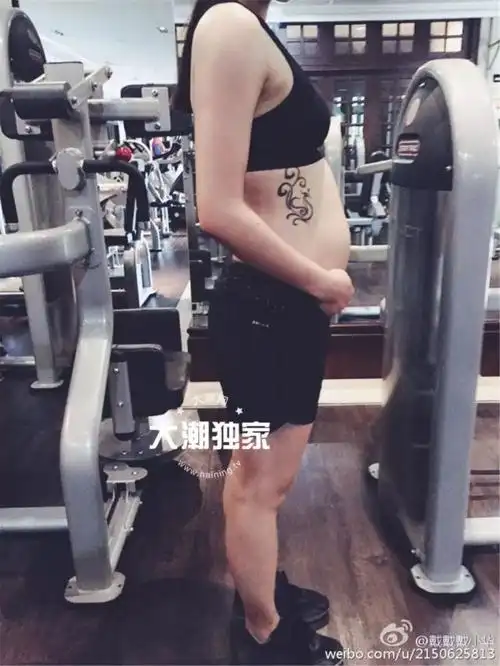 怀孕一个多月的时候,戴秋华才发现肚子里有了宝宝,之后,在医生的建议