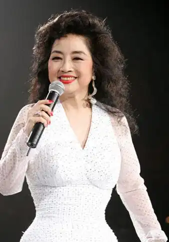 徐小凤是什么星座徐小凤个人资料