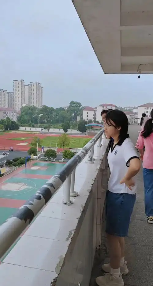 高中 #校园生活 #学生时代 - 抖音