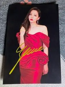 张靓颖签名 张靓颖亲笔签名照 张靓颖周边